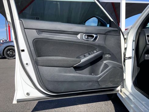 Used 2025 Honda Civic Sport image 22