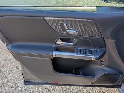 New 2026 Mercedes-Benz GLB 250 250 image 14