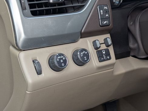 Used 2017 Chevrolet Tahoe Premier w/ Max Trailering Package image 9