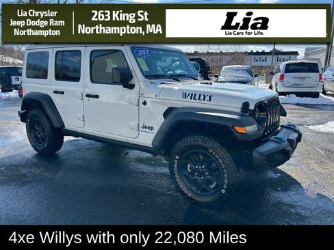 Used 2023 Jeep Wrangler Unlimited w/ Sun & Screen Package image 1