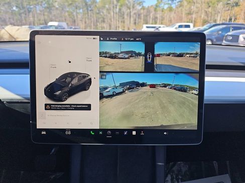 Used 2024 Tesla Model Y Long Range image 28