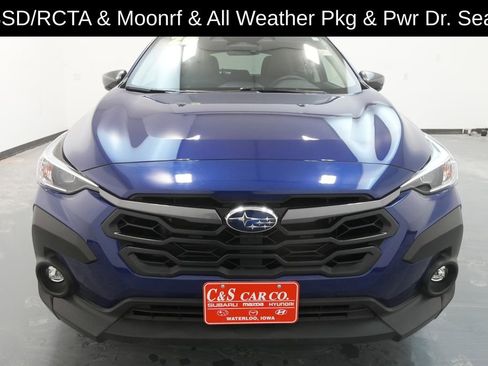 Used 2024 Subaru Crosstrek 2.0i Premium image 2