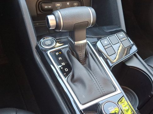 Used 2023 Kia Sportage EX FWD image 14