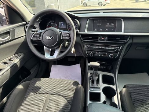 Used 2019 Kia Optima LX FWD image 10