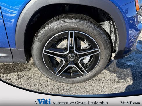 Used 2026 Mercedes-Benz GLB 250 4MATIC image 15