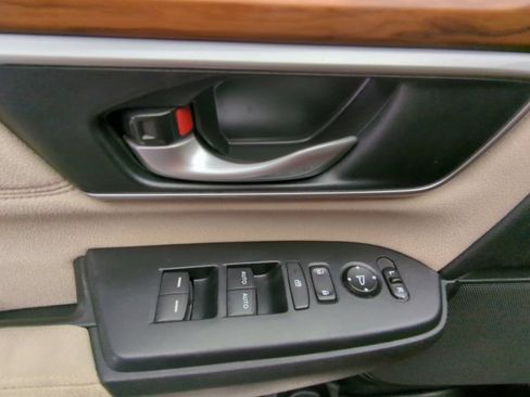 Used 2019 Honda CR-V EX image 25