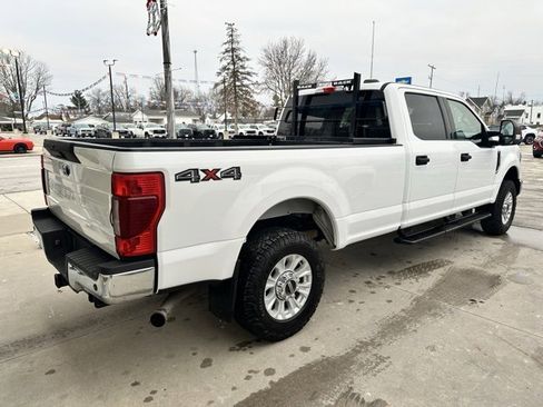 Used 2021 Ford F350 XLT image 4