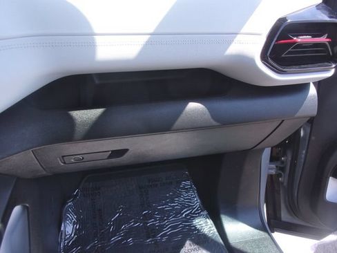 Used 2025 Chevrolet Silverado EV RST AWD/4WD image 35