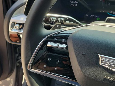 Used 2024 Cadillac Lyriq Sport RWD image 26