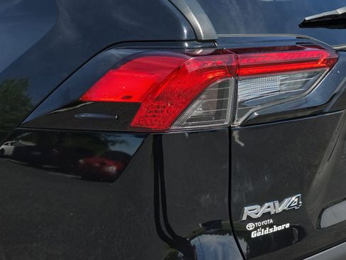 Used 2020 Toyota RAV4 LE w/ All Weather Liner Package FWD image 32