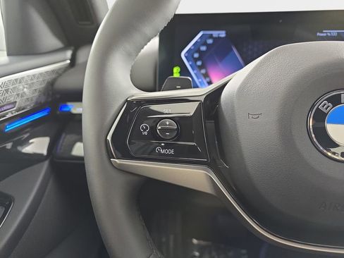 Used 2026 BMW 530i xDrive 530i xDrive w/ Premium Package image 20