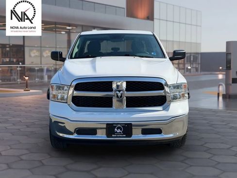 Used 2017 RAM 1500 Classic SLT image 5