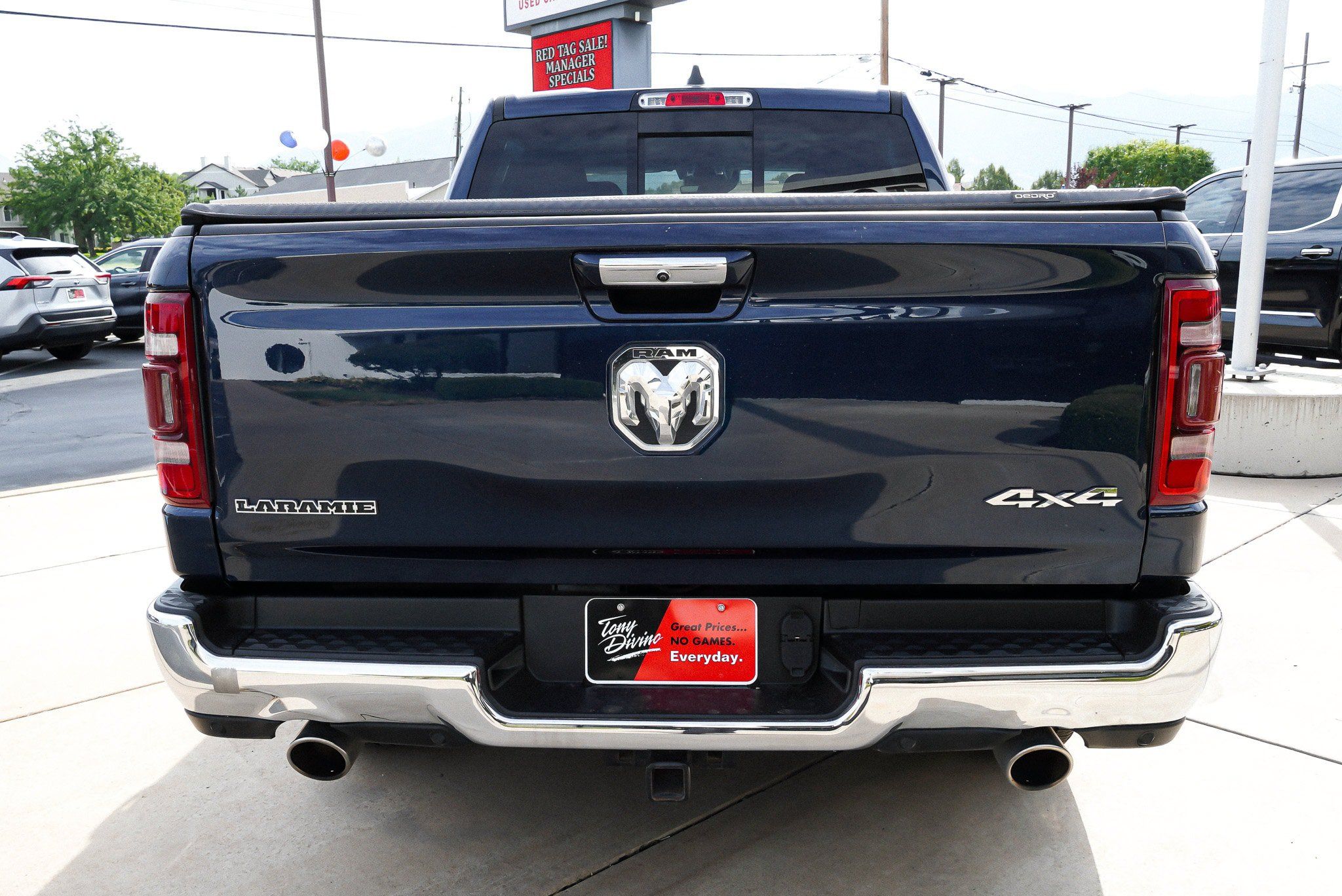 Used 2022 RAM 1500 Laramie AWD/4WD image 7