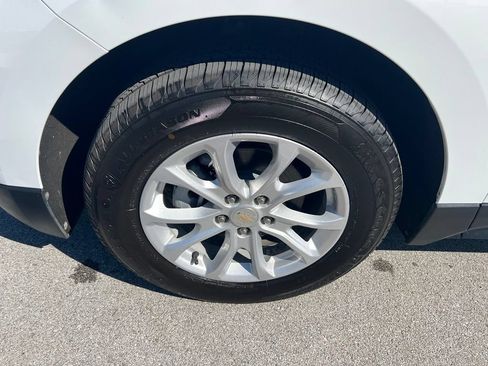 Used 2020 Chevrolet Equinox LT AWD/4WD image 14