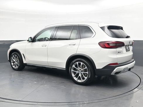 Used 2021 BMW X5 xDrive40i AWD/4WD image 6