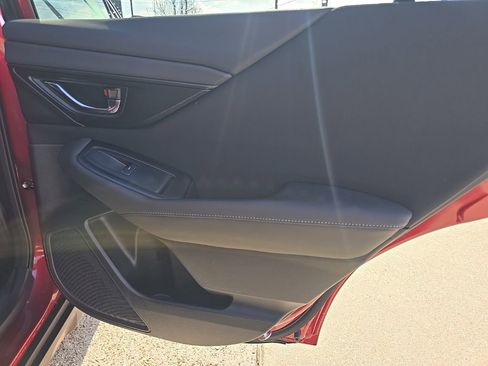 Used 2025 Subaru Outback Premium image 30