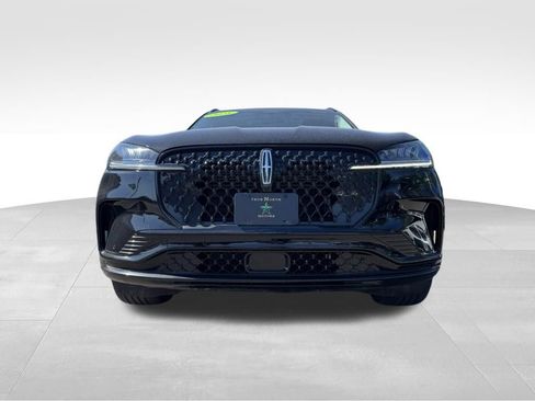 Used 2025 Lincoln Aviator Reserve w/ Jet Appearance Package AWD/4WD image 4