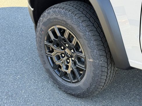 New 2026 Chevrolet Colorado Trail Boss AWD/4WD image 31