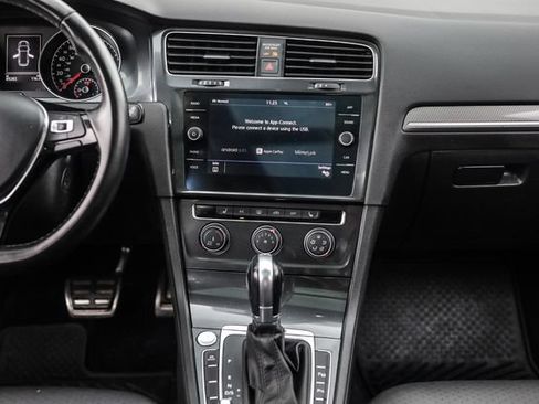 Used 2019 Volkswagen Golf Alltrack SE AWD/4WD image 29