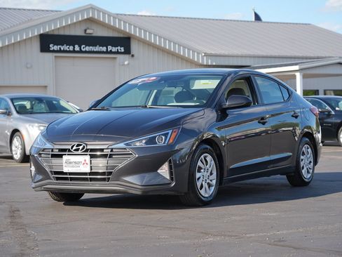 Used 2020 Hyundai Elantra SE FWD image 7