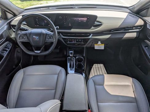 Used 2025 Buick Envista Avenir FWD image 13