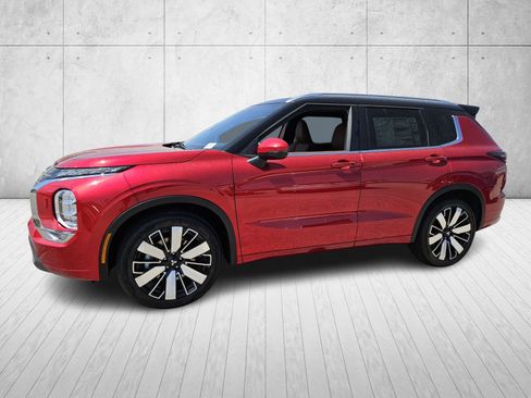 New 2026 Mitsubishi Outlander SEL AWD/4WD image 3