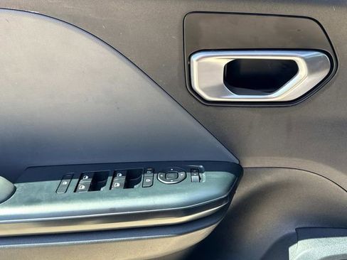 Used 2025 Kia K4 LXS image 26