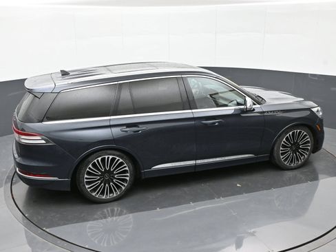 Used 2020 Lincoln Aviator Black Label w/ Dynamic Handling Package AWD/4WD image 32