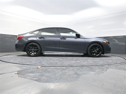 Used 2024 Honda Civic Sport image 24