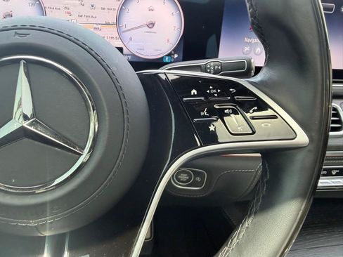 Used 2024 Mercedes-Benz Maybach GLS 600 4MATIC image 31