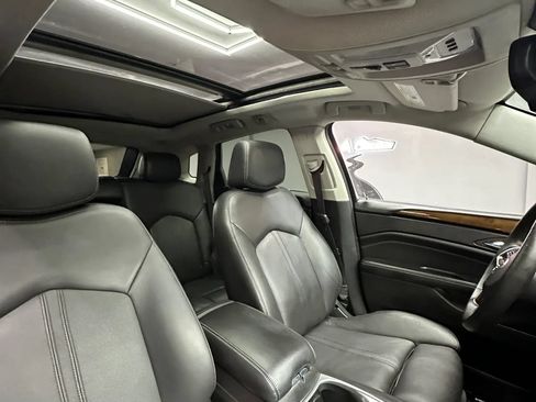 Used 2013 Cadillac SRX Luxury w/ Driver Awareness Package FWD image 33