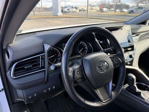 Certified 2023 Toyota Camry SE image 12