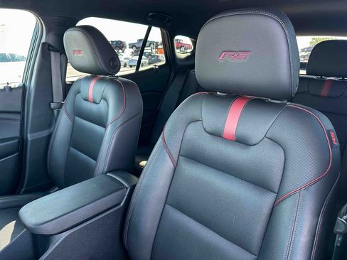Used 2024 Chevrolet Trax RS w/ Driver Confidence Package FWD image 14