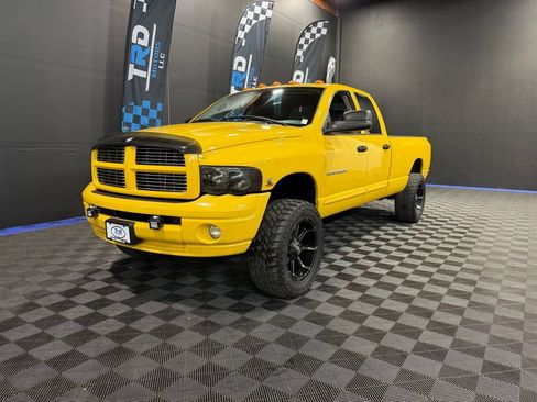 Used 2005 Dodge Ram 3500 Truck SLT AWD/4WD image 1