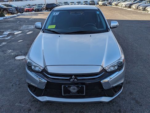 Used 2018 Mitsubishi Outlander Sport ES image 3