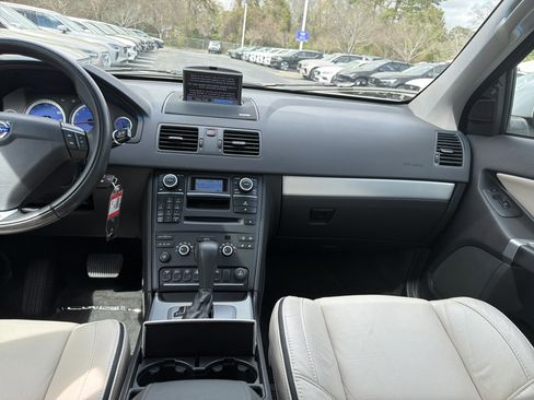 Used 2014 Volvo XC90 3.2 R-Design image 31