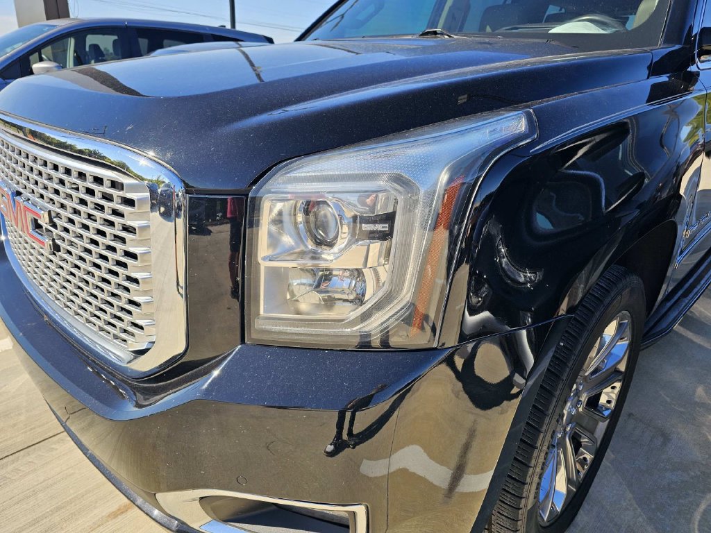 Used 2017 GMC Yukon Denali w/ Open Road Package RWD image 7