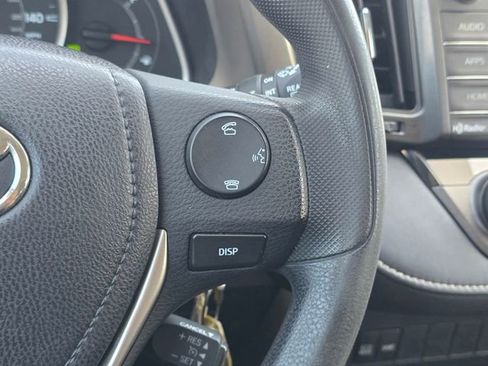 Used 2015 Toyota RAV4 XLE FWD image 33