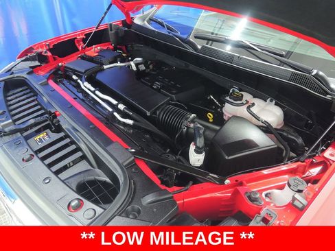 Used 2025 Chevrolet Silverado 1500 LT AWD/4WD image 41