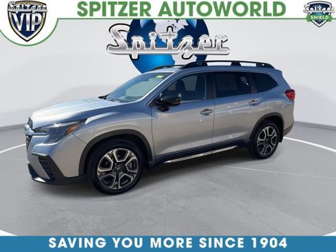 Used 2024 Subaru Ascent Limited w/ Technology Package image 4