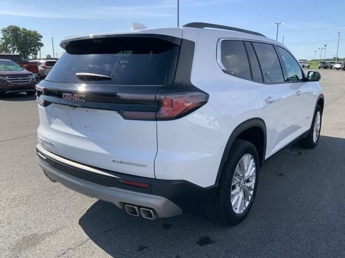 Used 2026 GMC Acadia Elevation w/ Elevation Premium Package AWD/4WD image 14