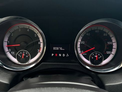 Used 2019 Dodge Grand Caravan SE image 21