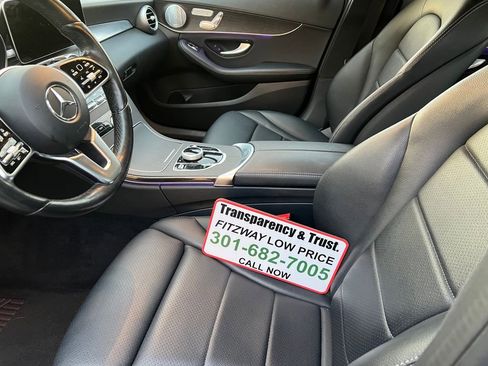 Used 2021 Mercedes-Benz C 300 4MATIC Sedan image 9