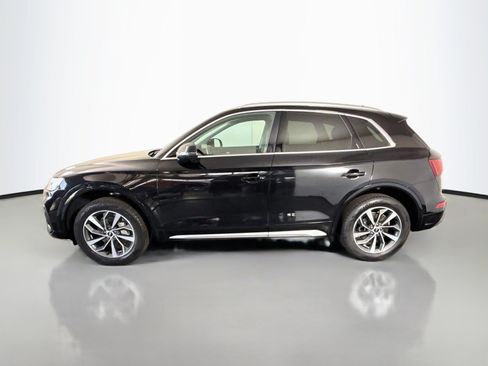 Used 2021 Audi Q5 2.0T Premium Plus w/ Premium Plus Package AWD/4WD image 6