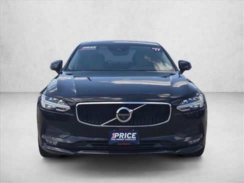 Used 2017 Volvo S90 T6 Momentum w/ Vision Package AWD/4WD image 2