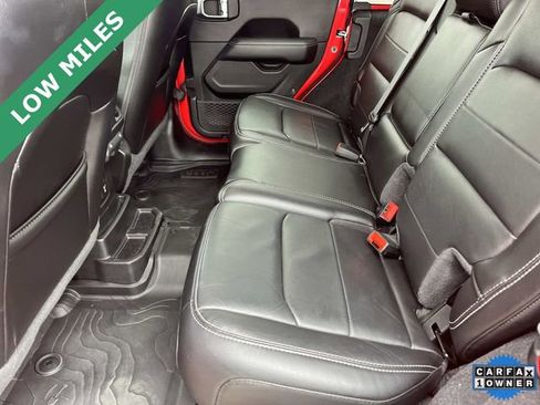 Certified 2020 Jeep Wrangler Unlimited Sahara w/ LED Lighting Group image 18