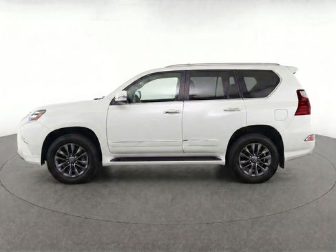 Used 2017 Lexus GX 460 Luxury AWD/4WD image 6