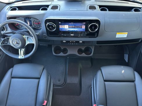 New 2026 Mercedes-Benz Sprinter 2500 image 12