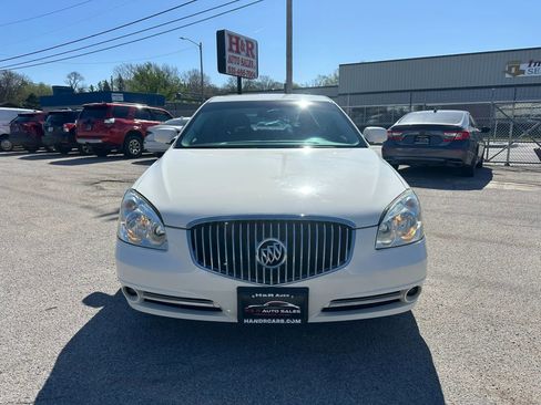 Used 2010 Buick Lucerne CXL image 2