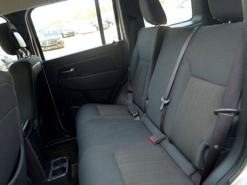 Used 2012 Jeep Liberty Sport image 23
